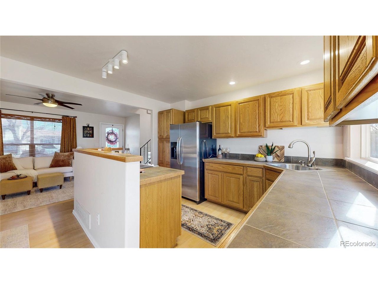 112 Starline Ave