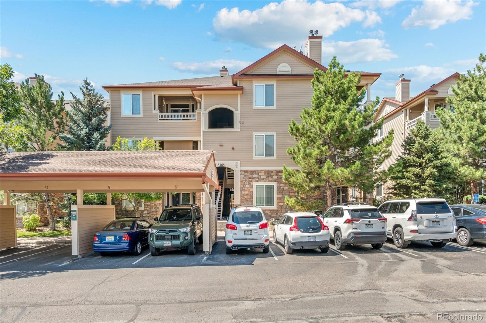 8465 S Holland Way Unit: 303