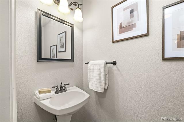 6240 Everett Court Unit: B