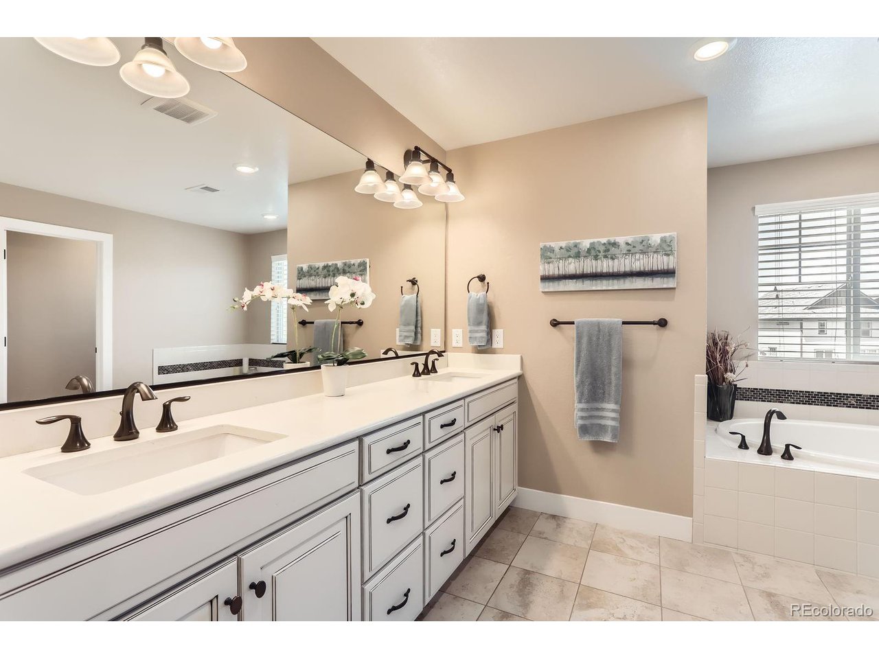 2165 Summerlin Ln
