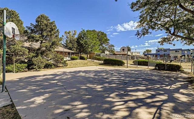 8621 Santa Fe Drive