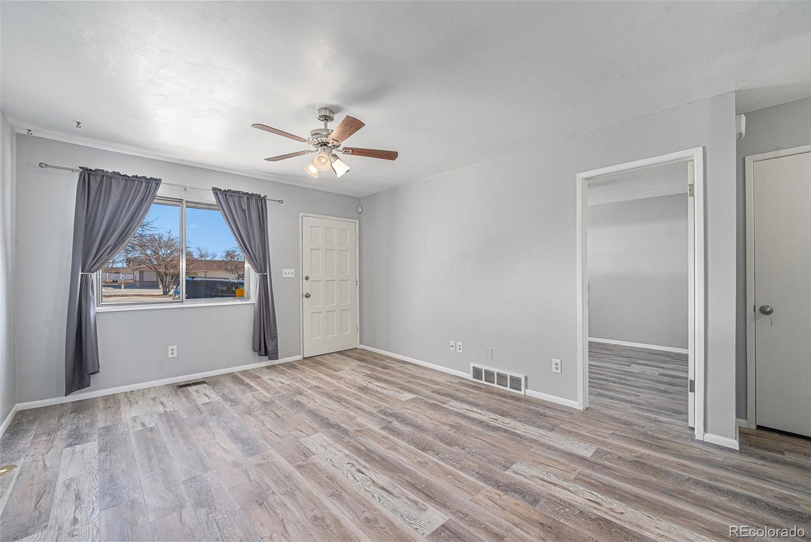 8621 Santa Fe Drive