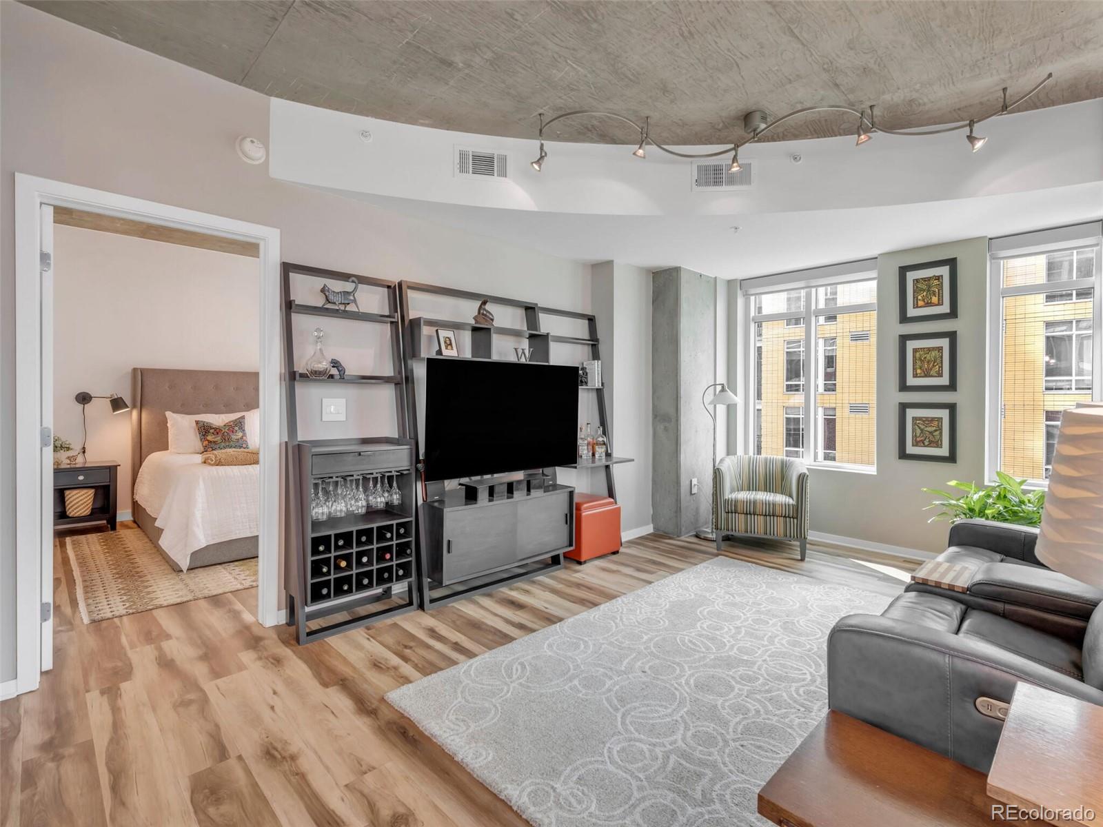 1700 Bassett Street Unit: 601