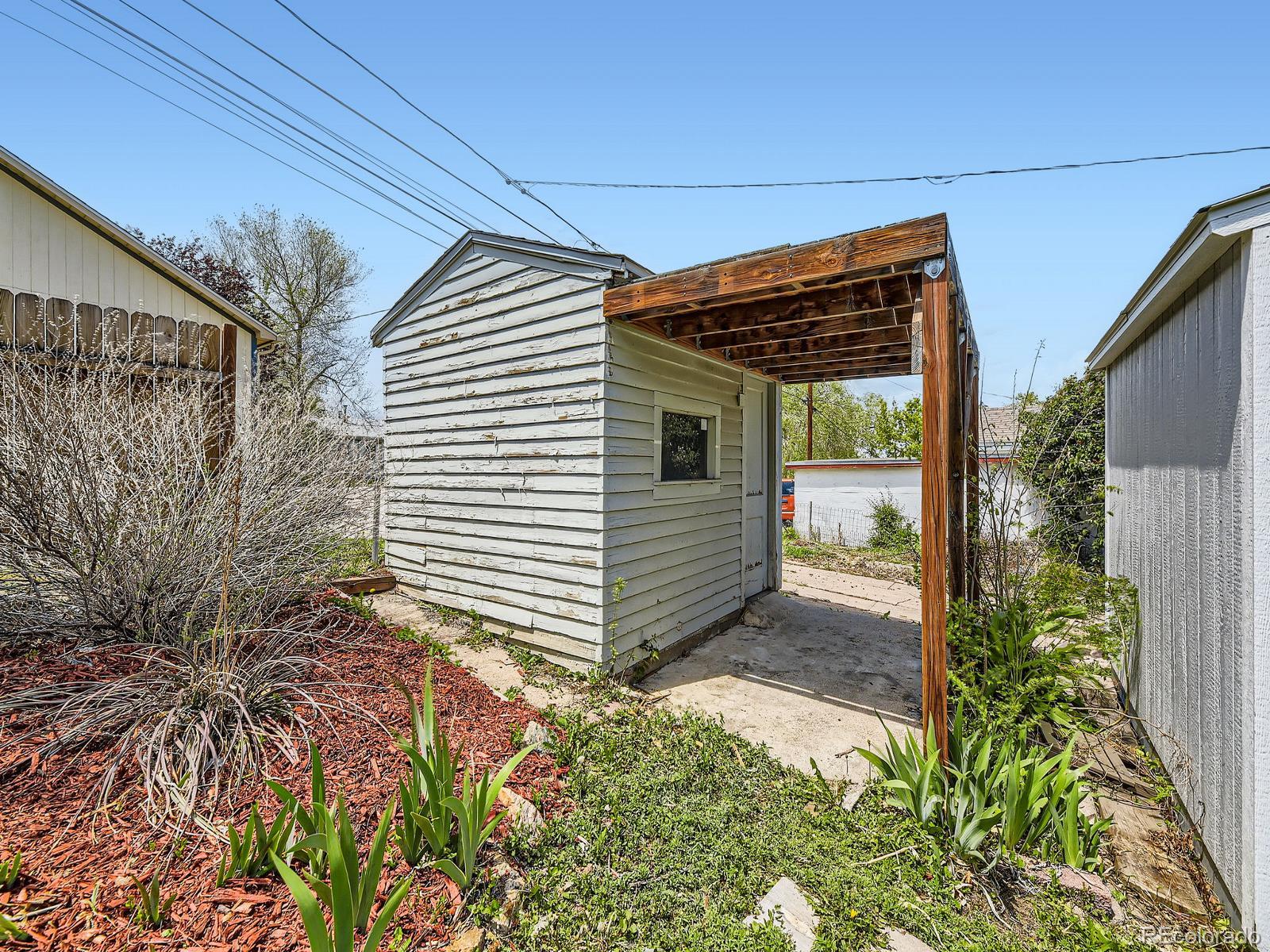 835 Knox Court