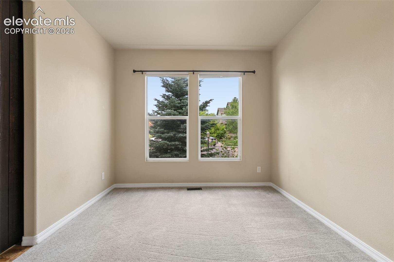 5011 Petrified Forest Trail