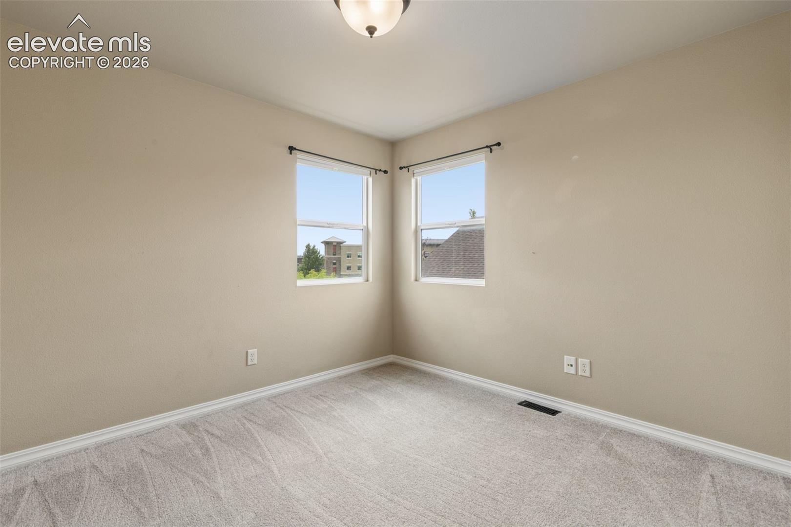 5011 Petrified Forest Trail