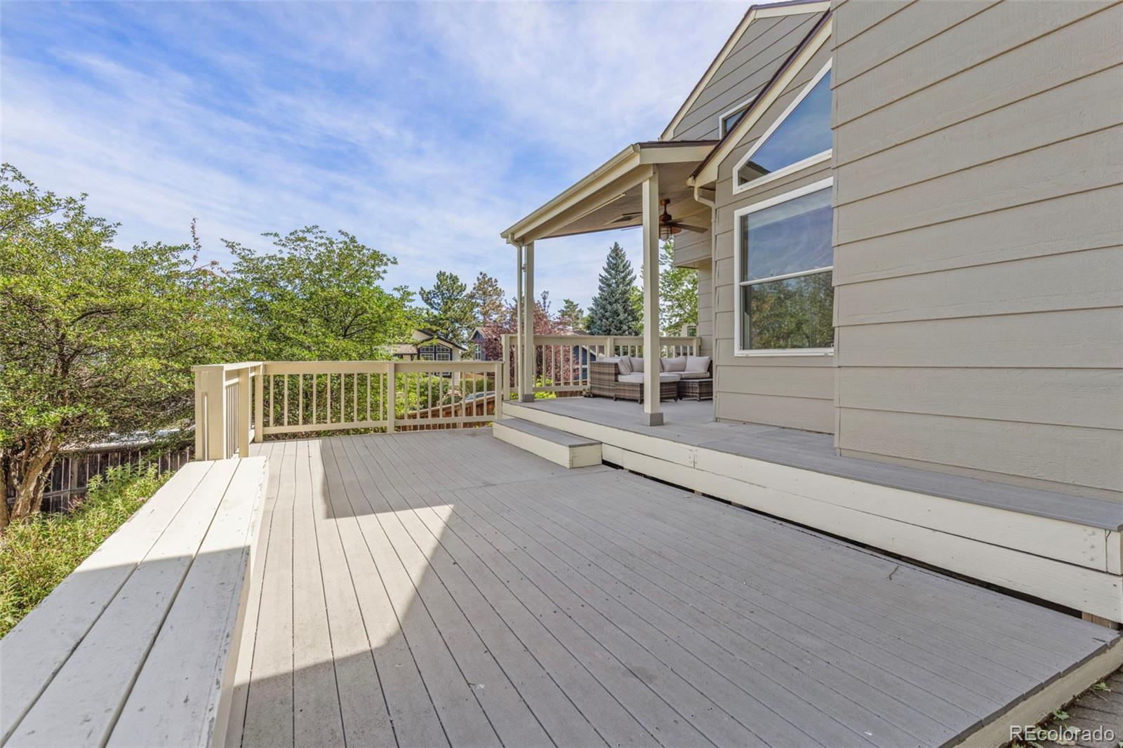 8922 Maribou Court