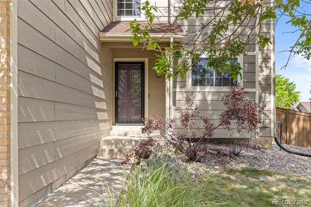 8922 Maribou Court