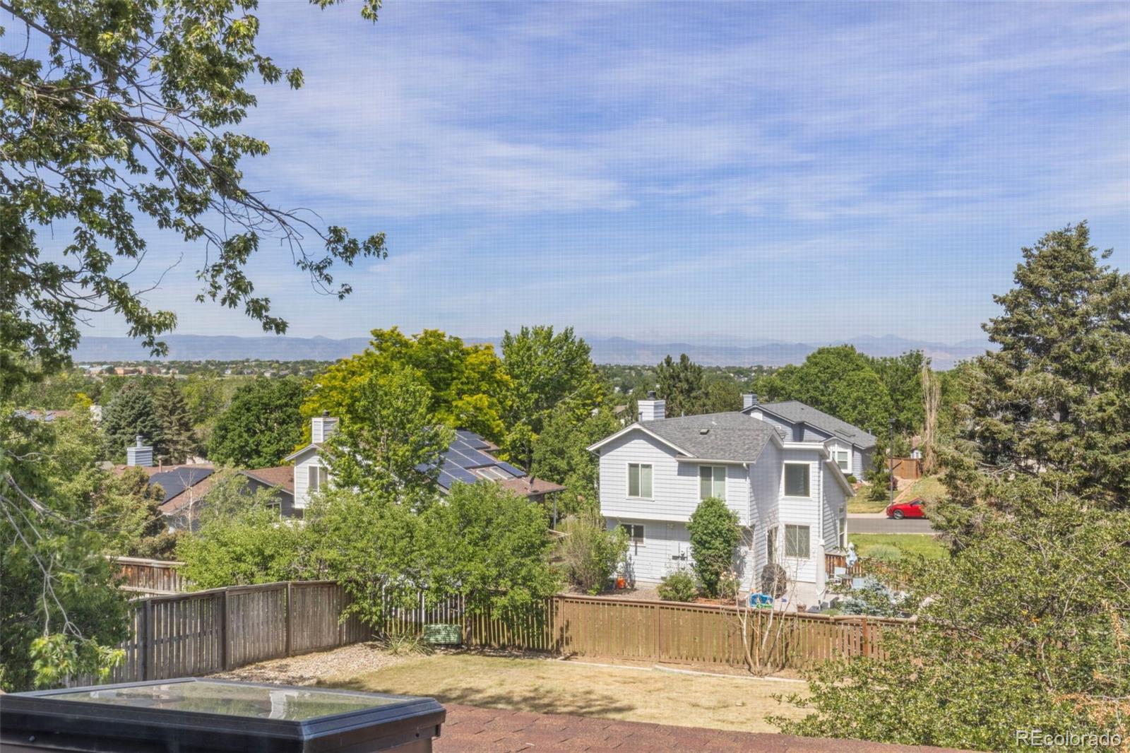 8922 Maribou Court