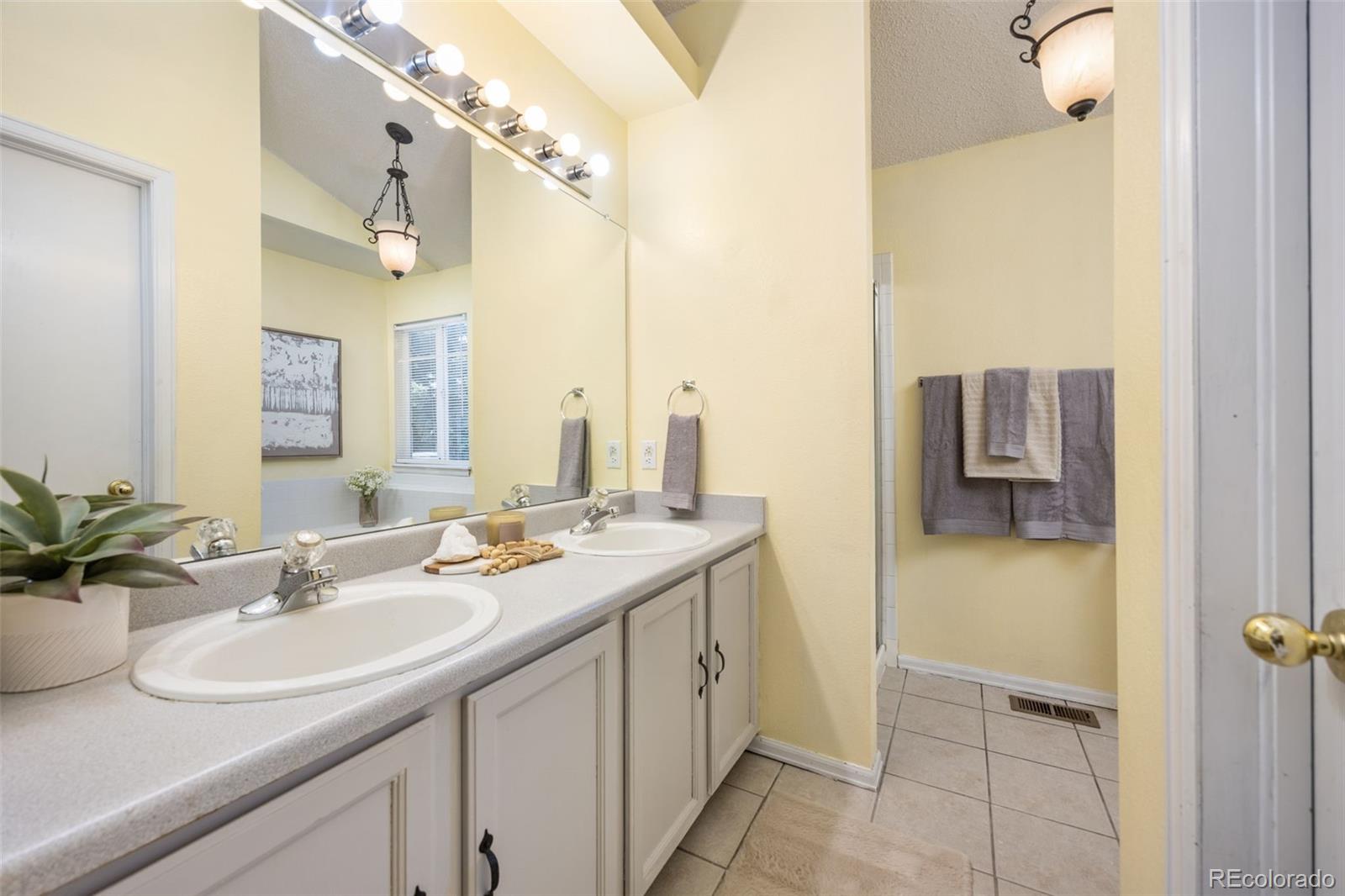 18899 E Whitaker Circle