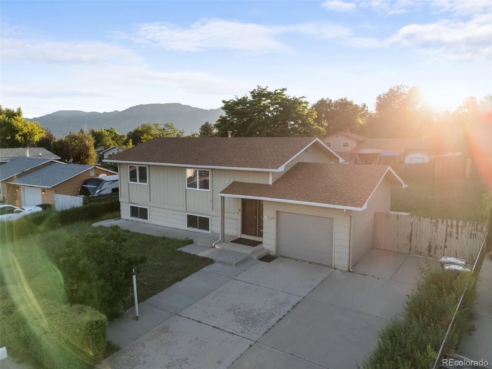 4224 Sandberg Drive
