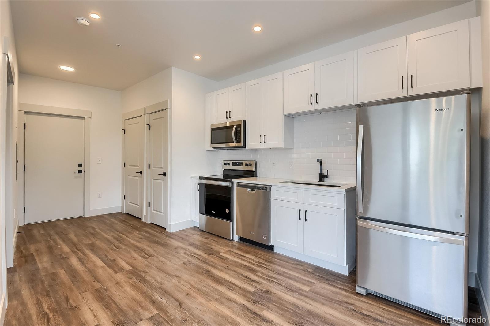 1590 Ingalls Street Unit: 205