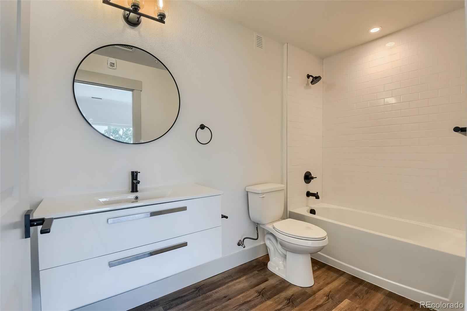 1590 Ingalls Street Unit: 205
