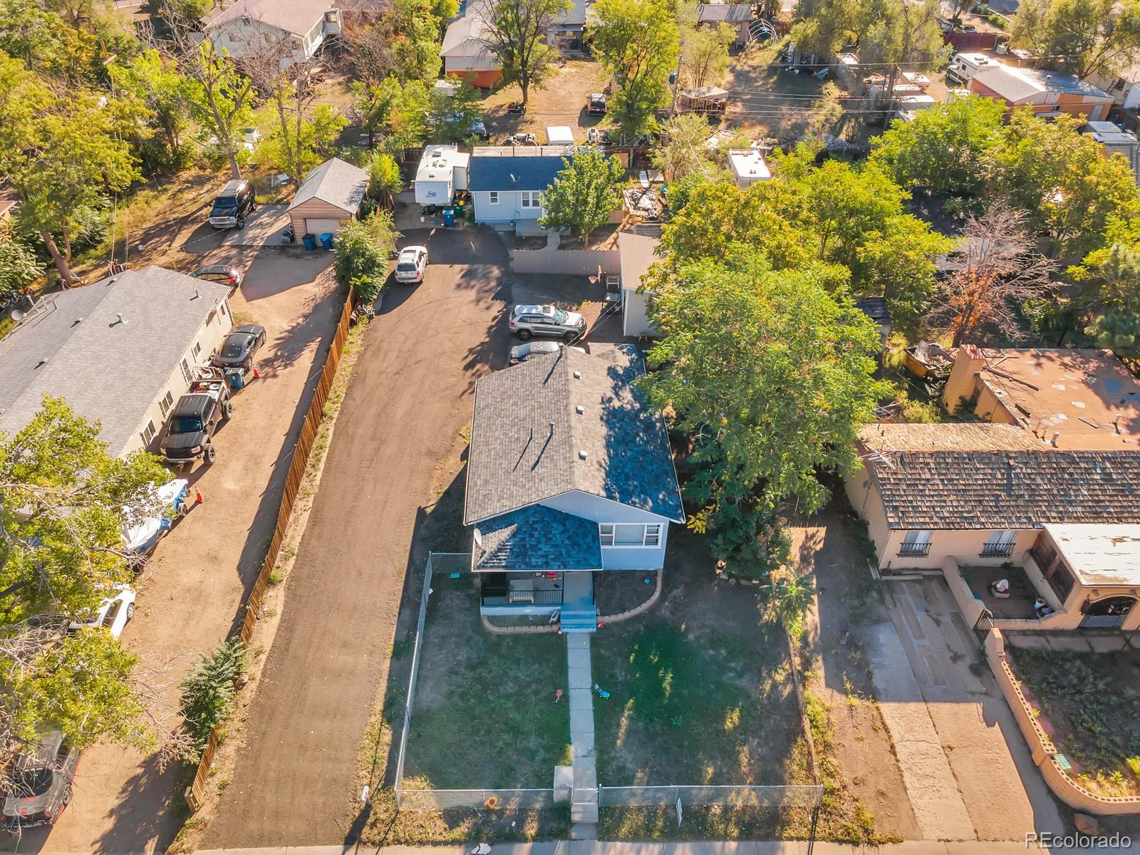 5856 & 5856 1/2 Newport Street