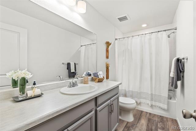 85 Felicity Loop