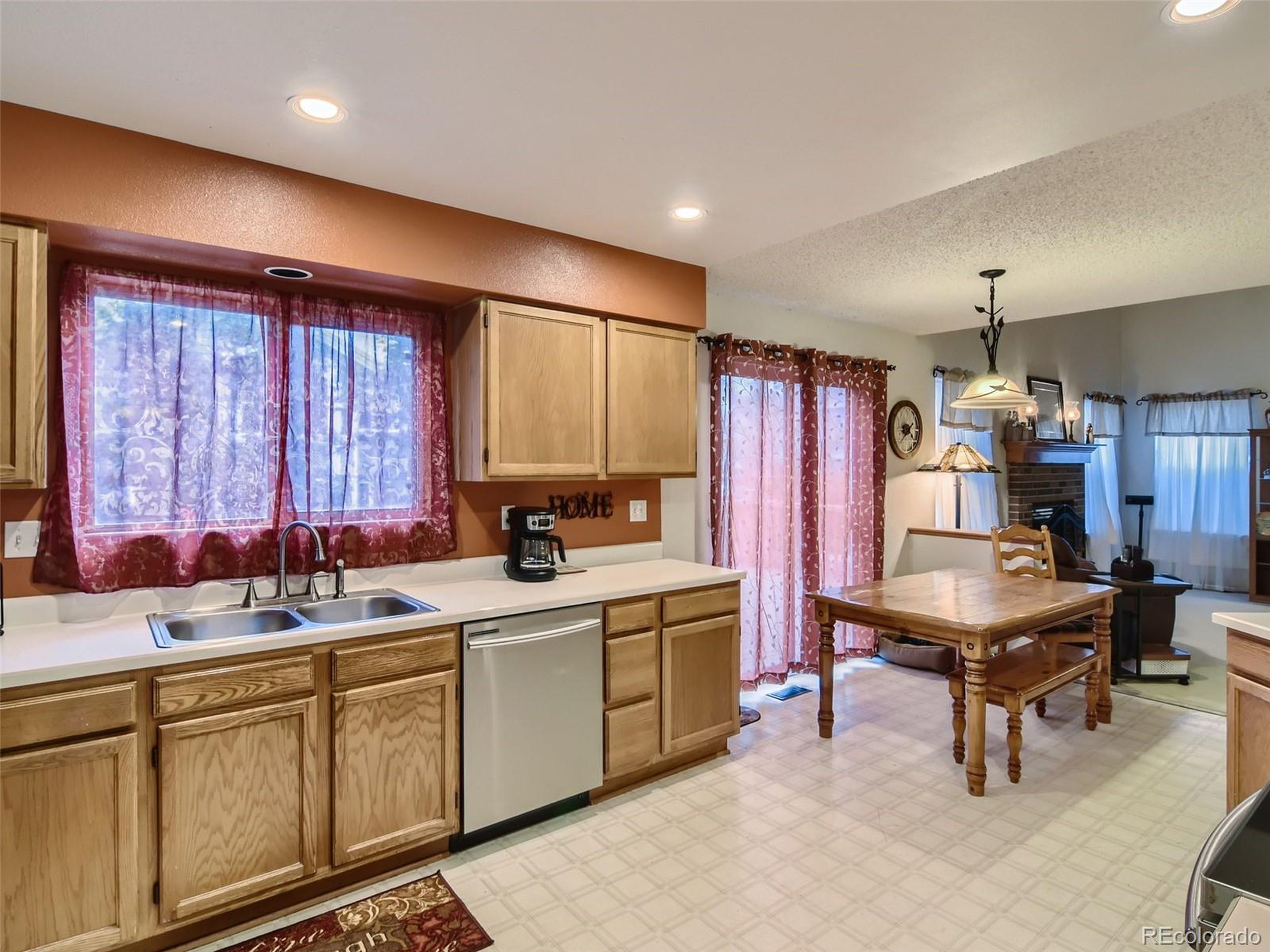 13257 Bellaire Cir