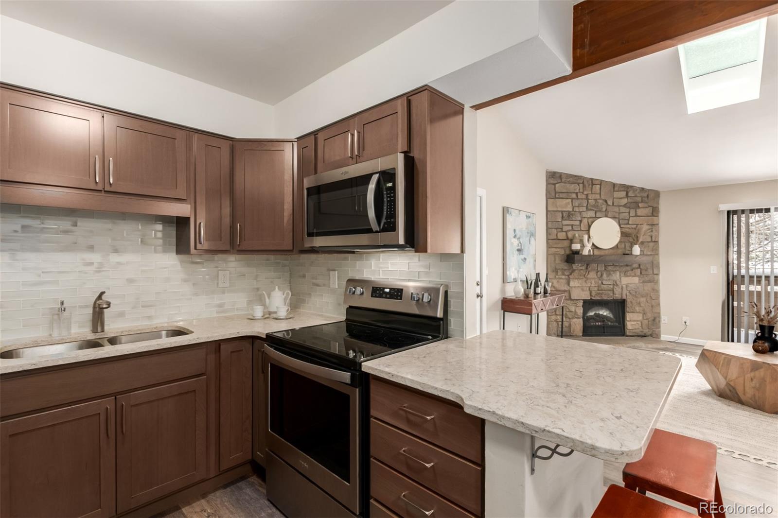 400 Zang Street Unit: 1-305