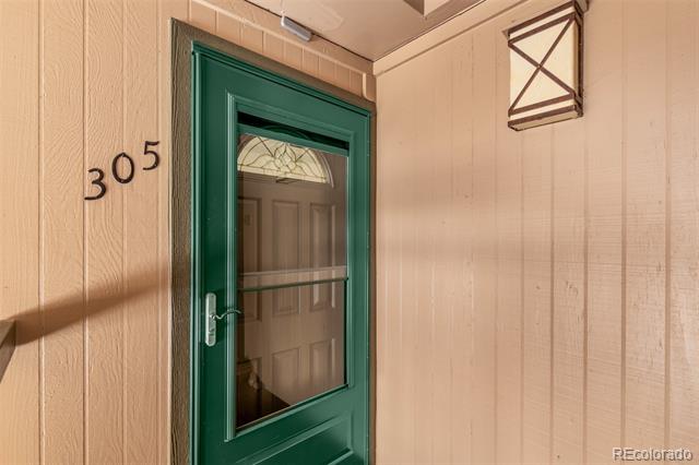 400 Zang Street Unit: 1-305