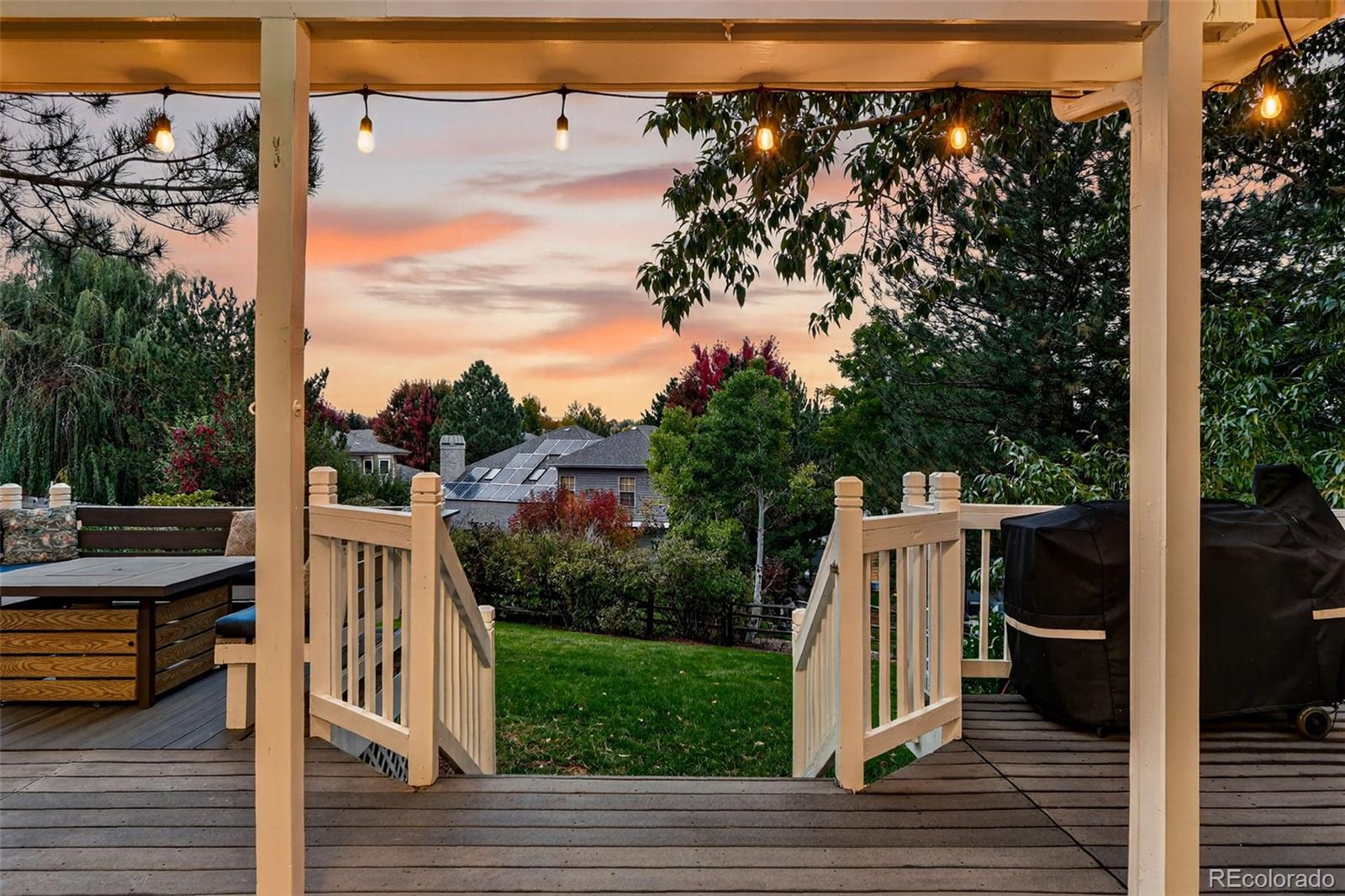 10537 W Ottawa Avenue