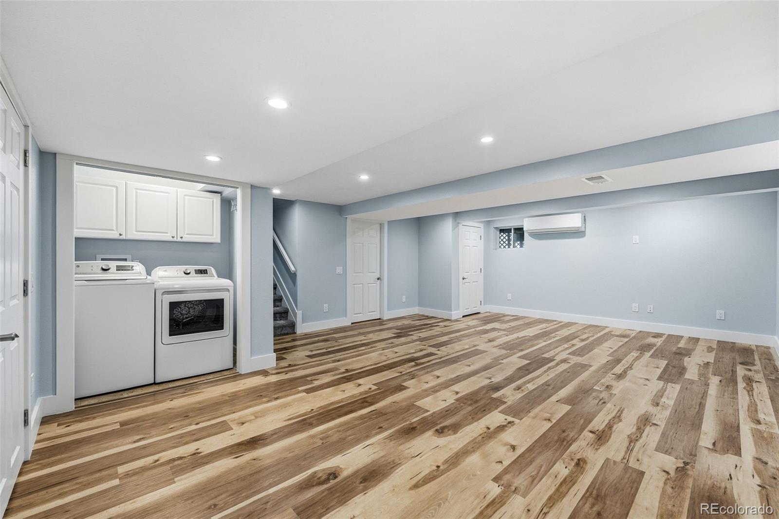 10537 W Ottawa Avenue