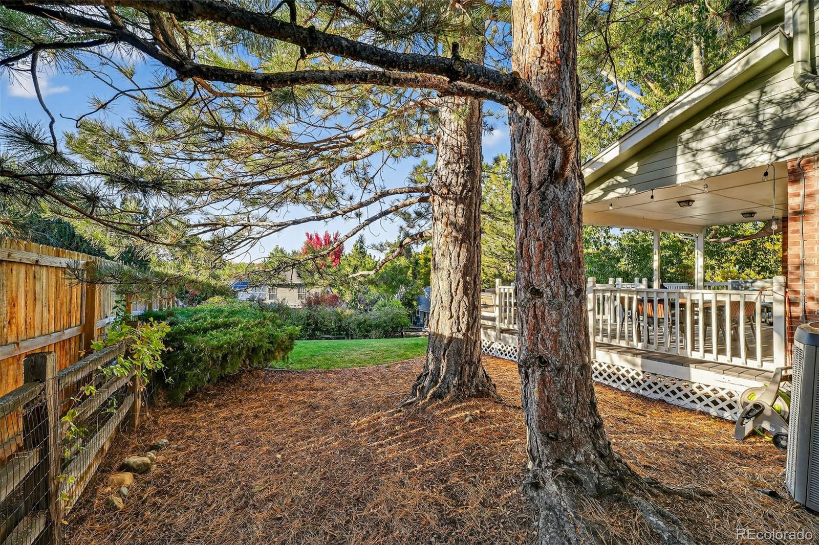 10537 W Ottawa Avenue