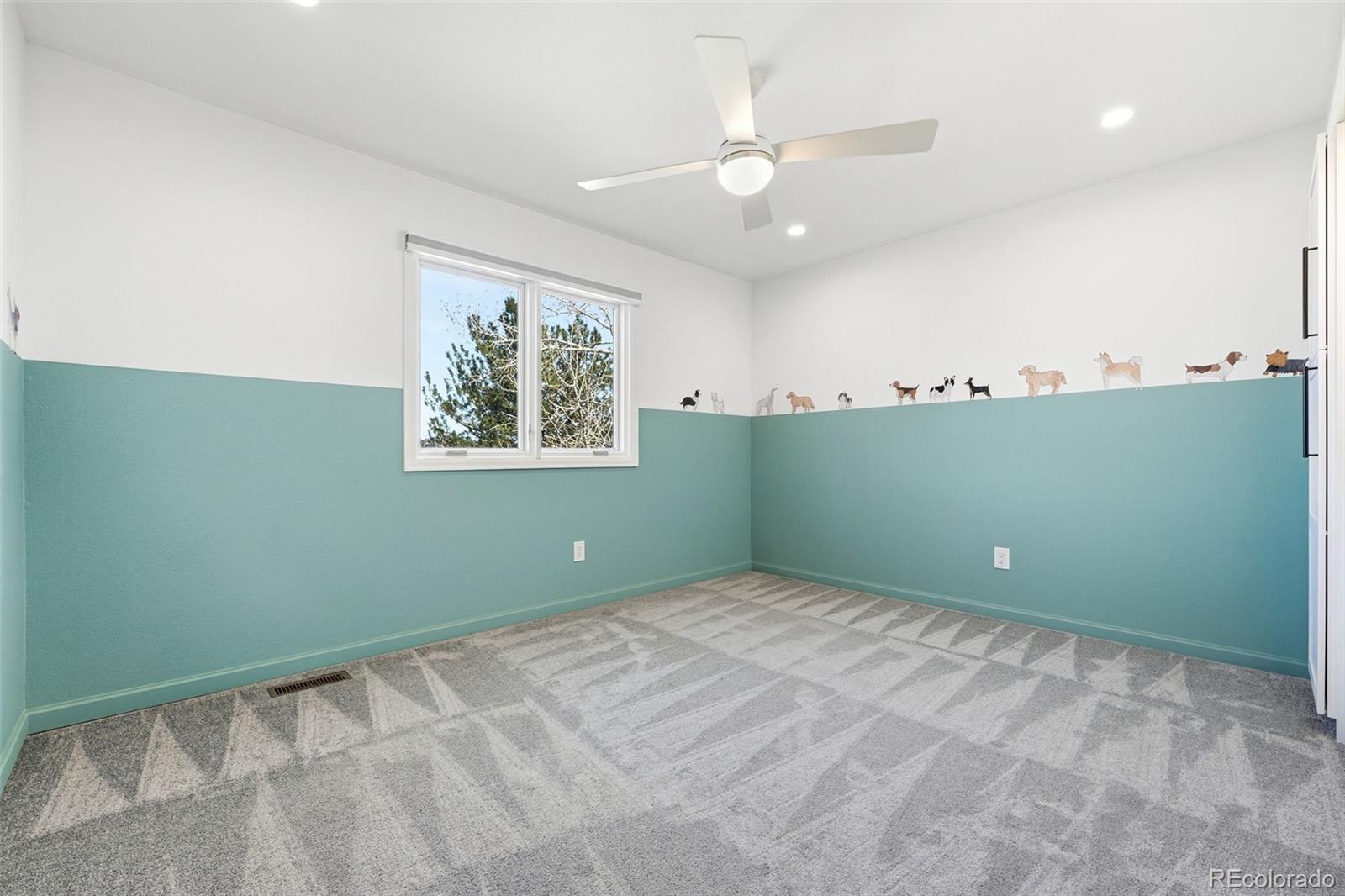 10537 W Ottawa Avenue