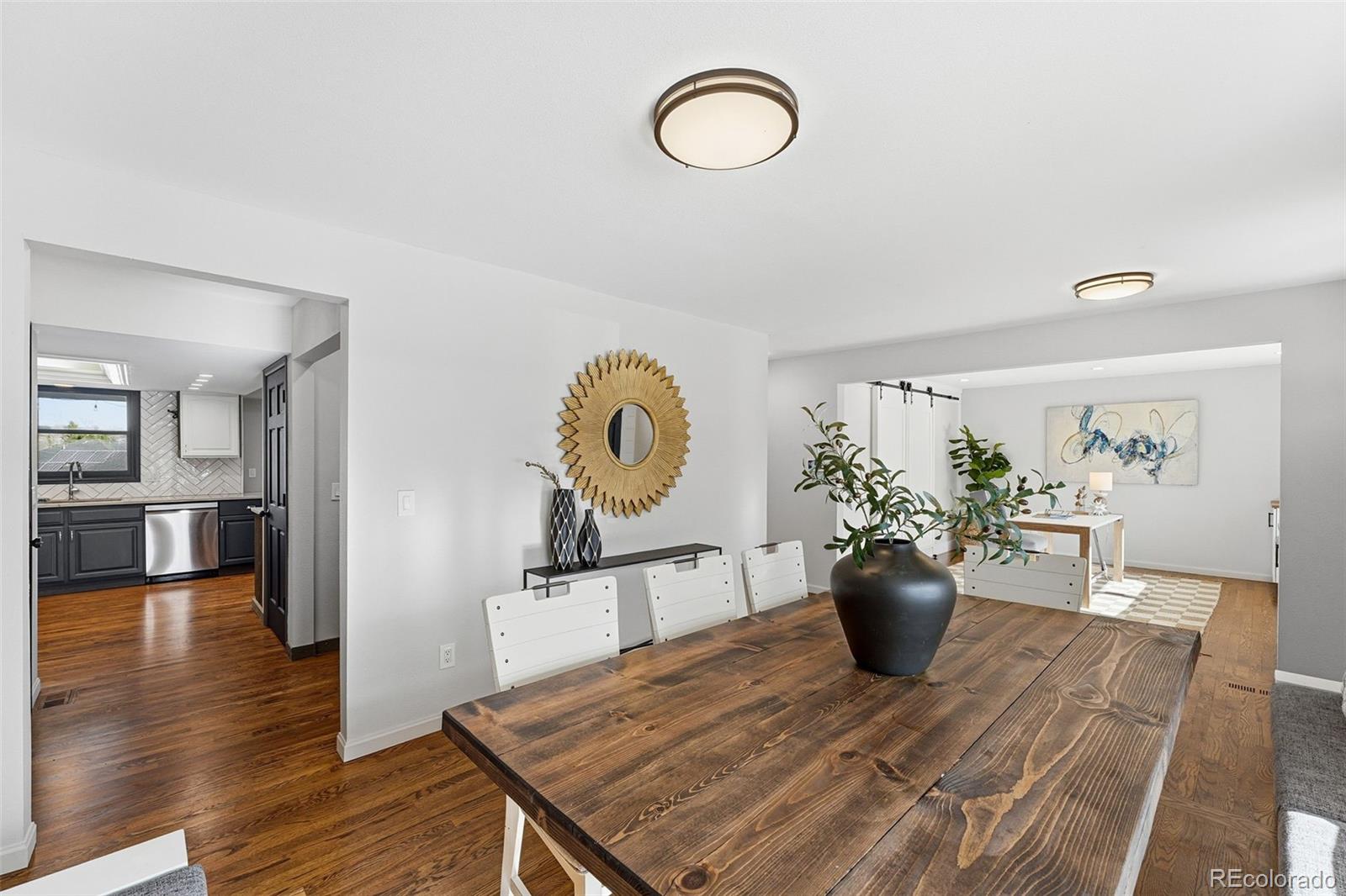 10537 W Ottawa Avenue