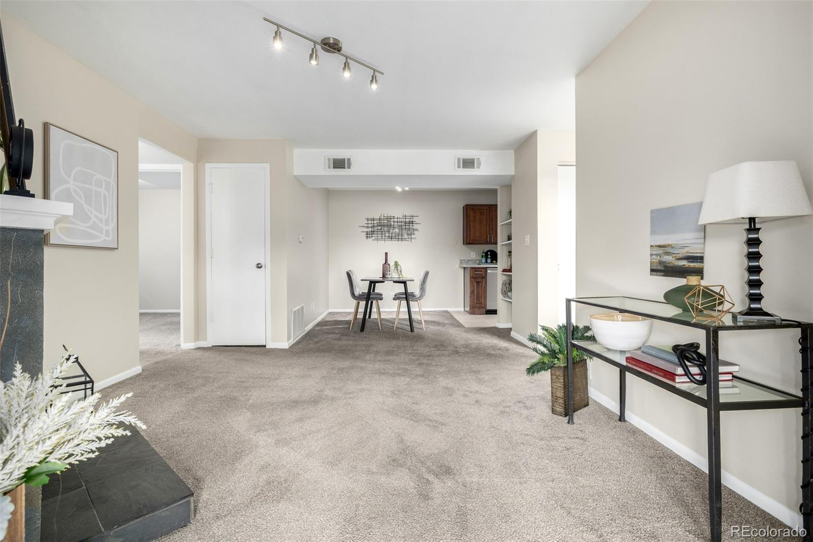5300 E Cherry Creek South Drive Unit: 324