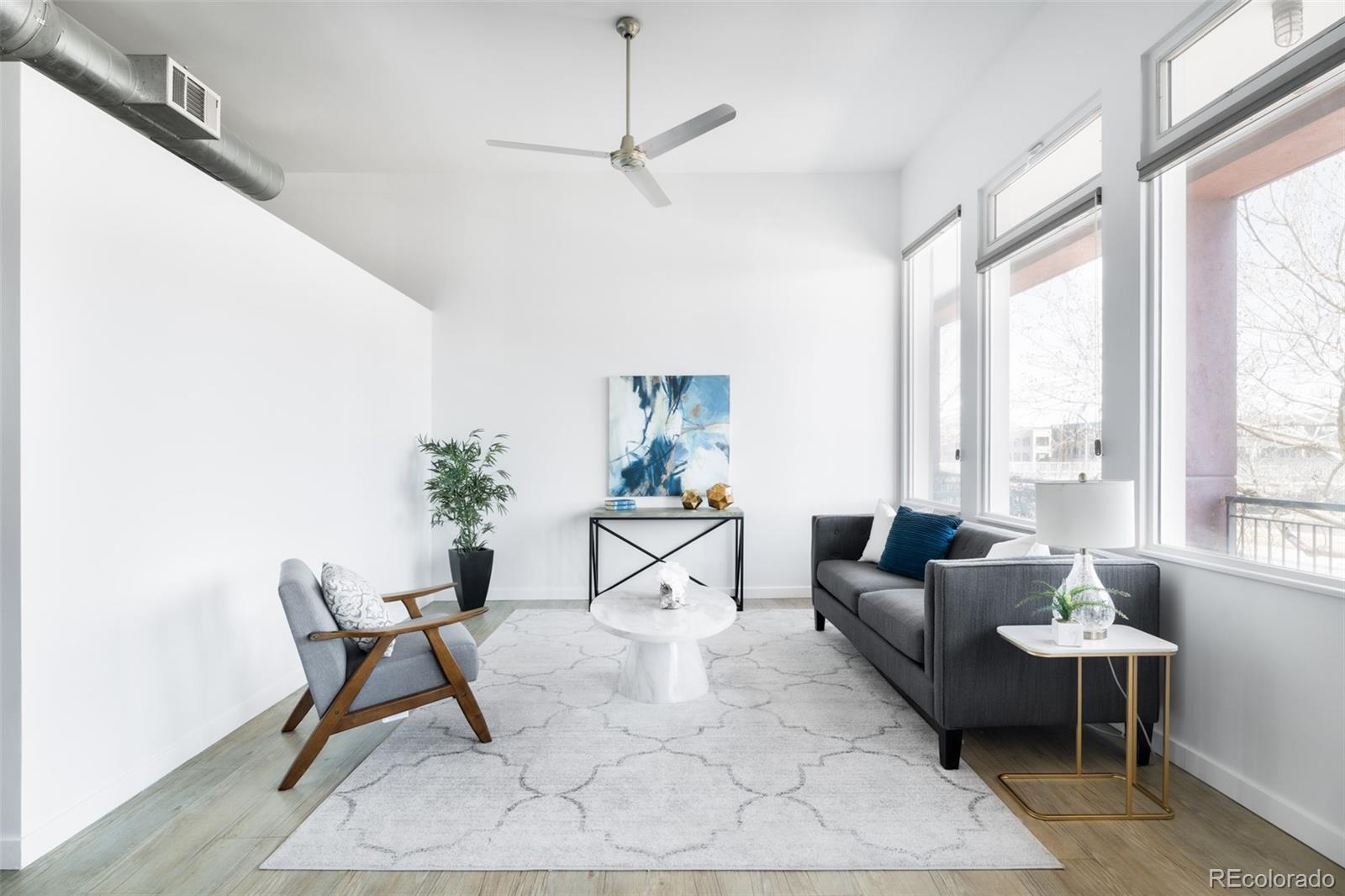 1521 Central Street Unit: 1B