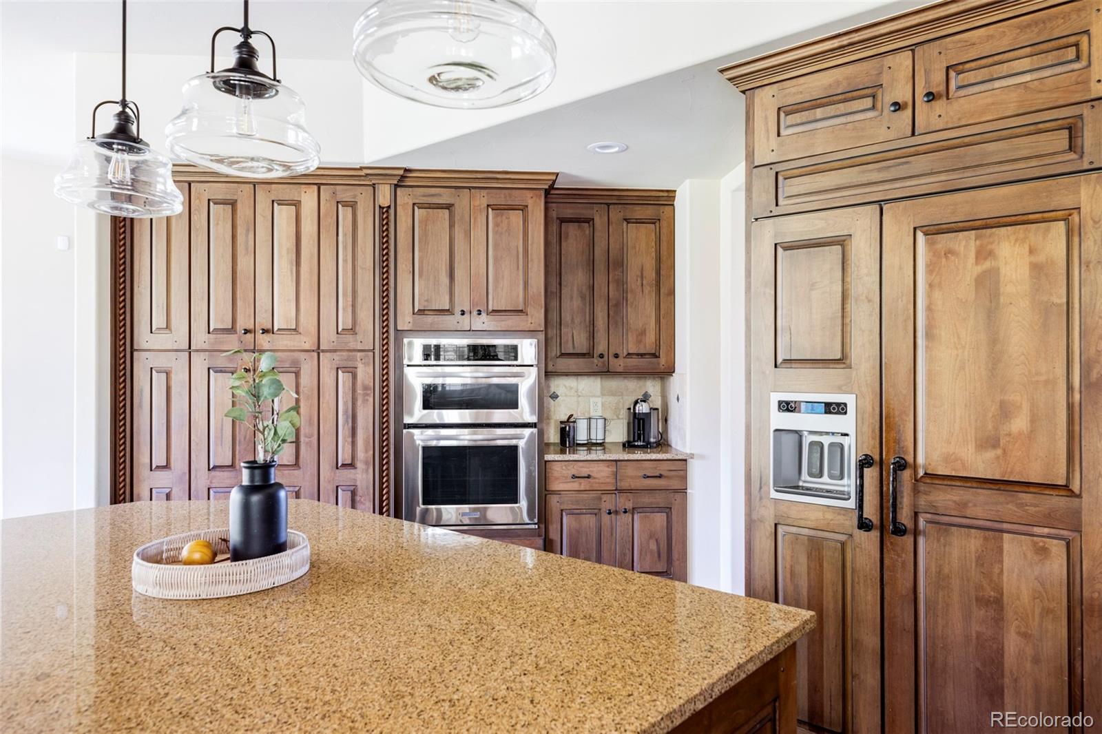 9600 S Shadow Hill Circle