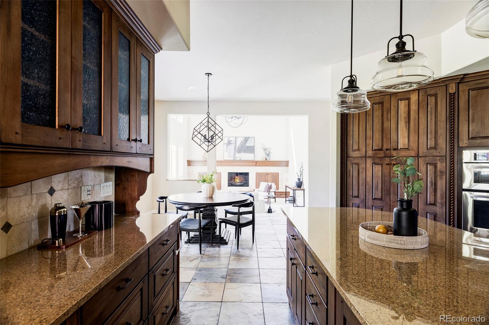 9600 S Shadow Hill Circle