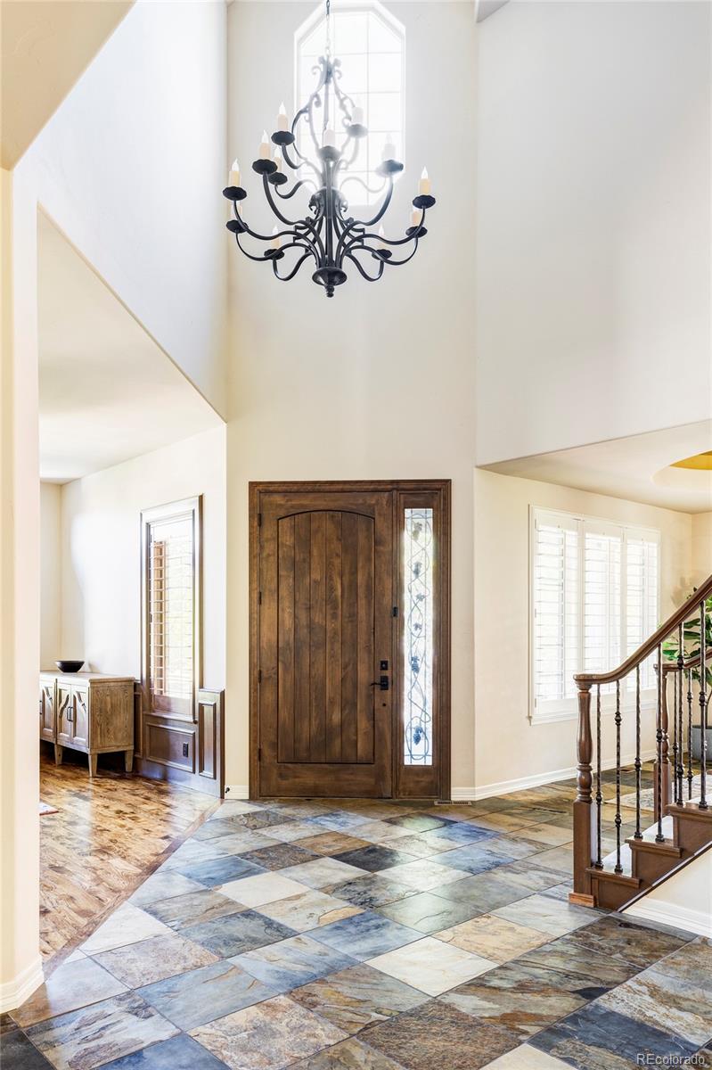 9600 S Shadow Hill Circle