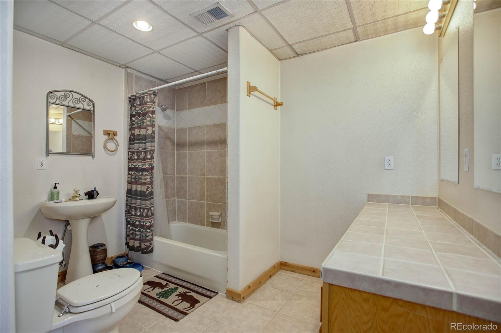 3692 Longs Peak Circle