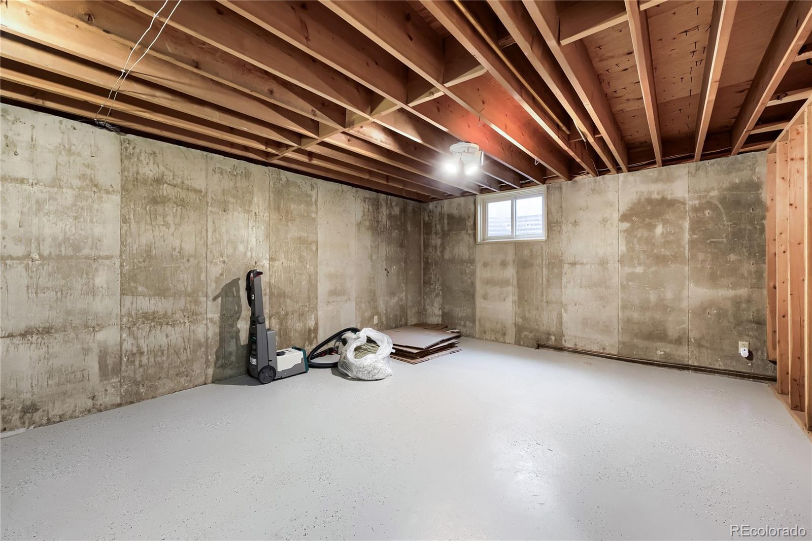 411 Leyden Street