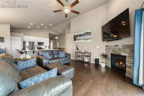 9772 Fairway Glen Drive