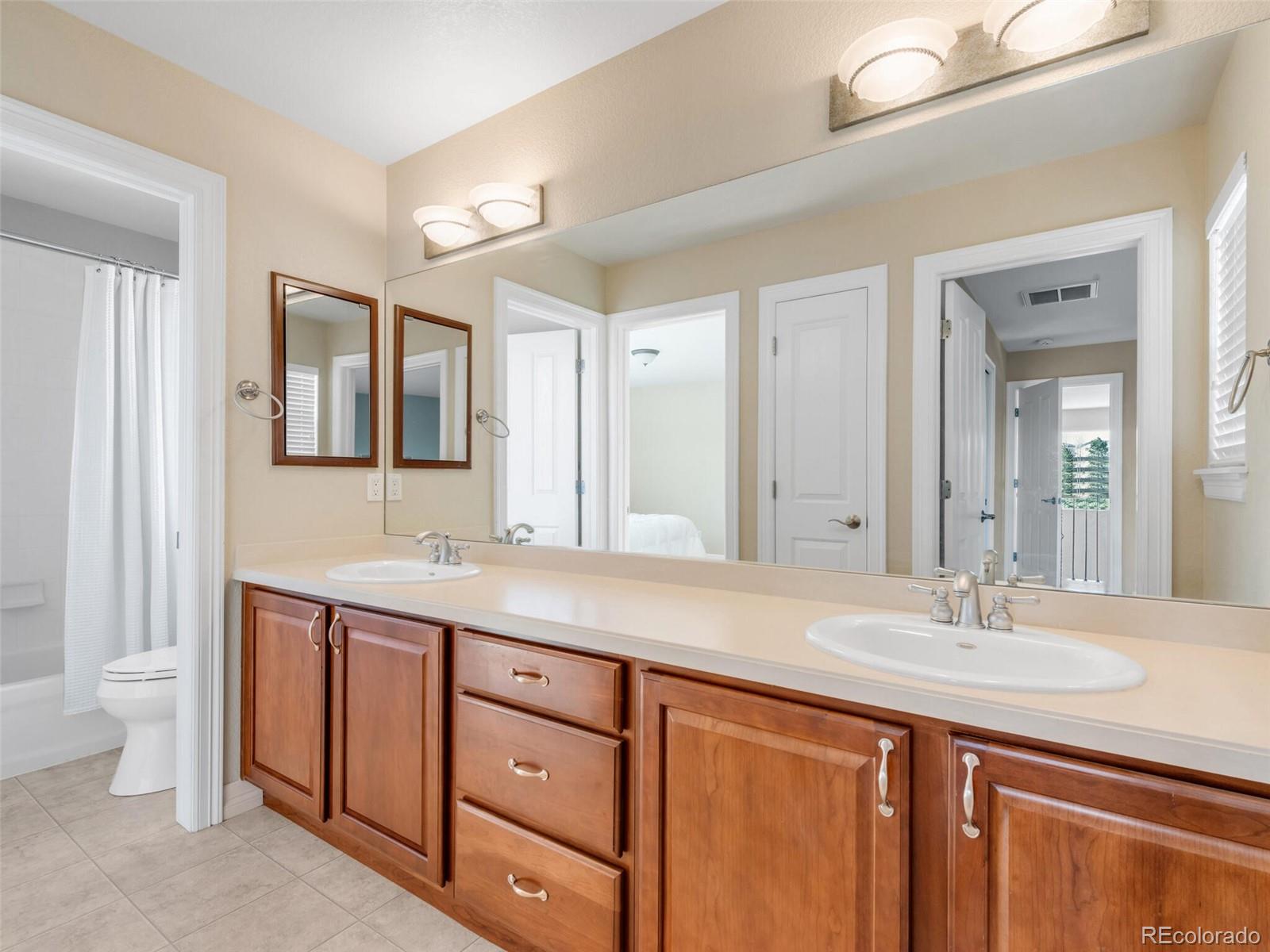 2859 Eagle Circle