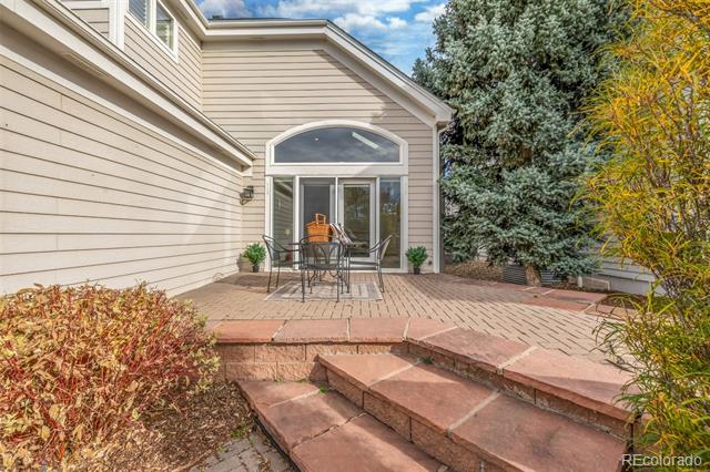 1011 S Valentia Street Unit: 30