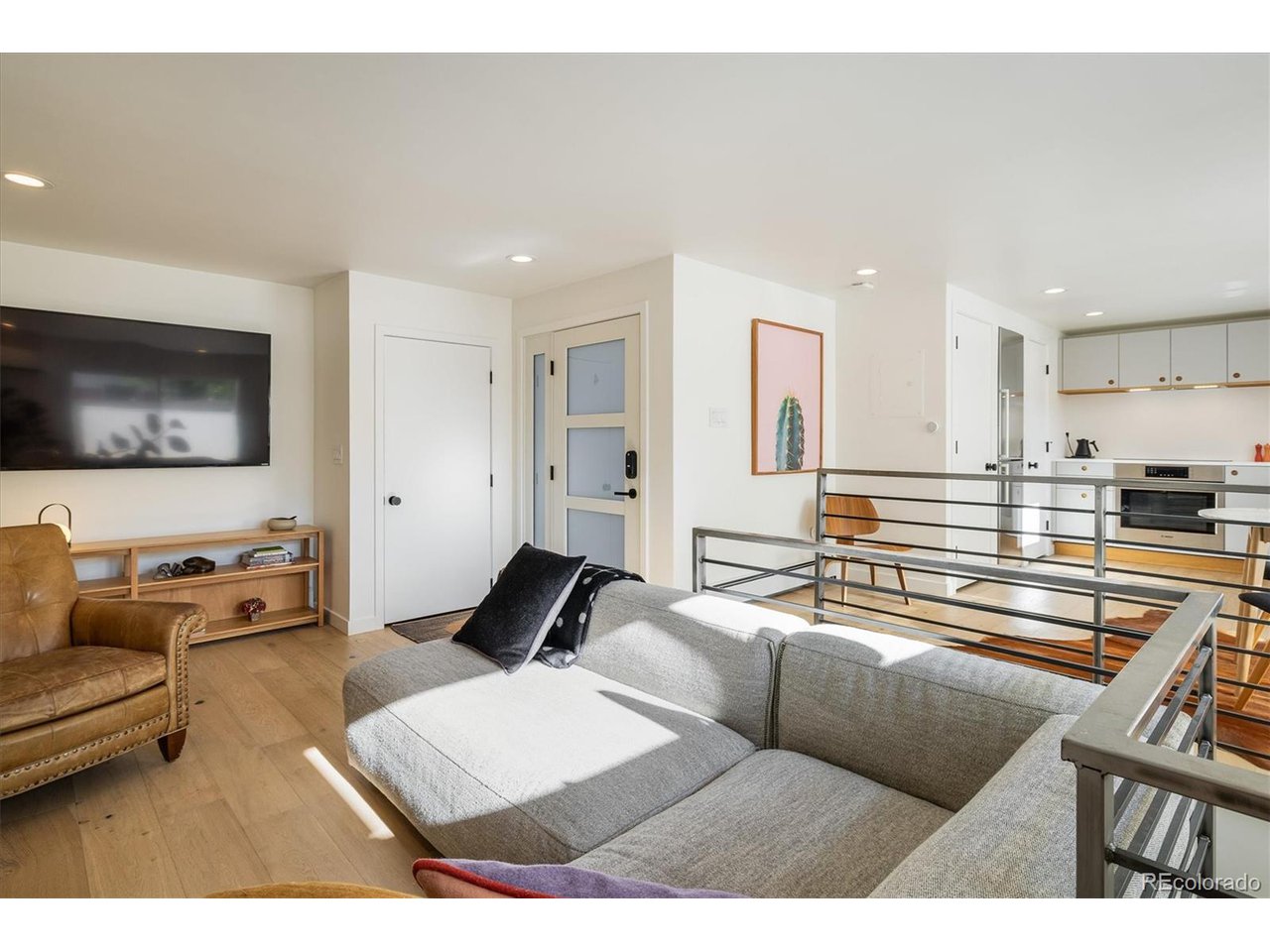701 Pearl St 4