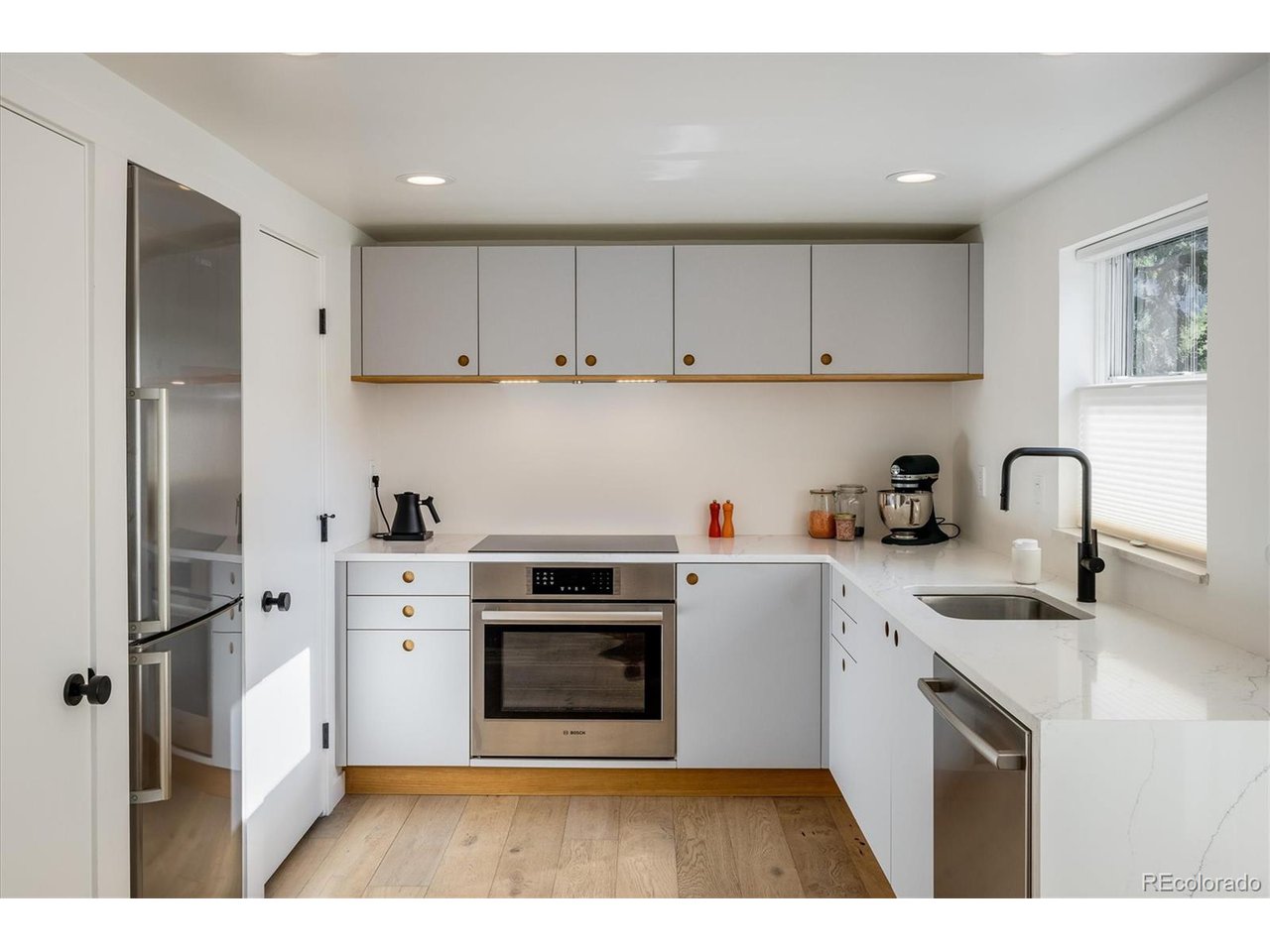 701 Pearl St 4
