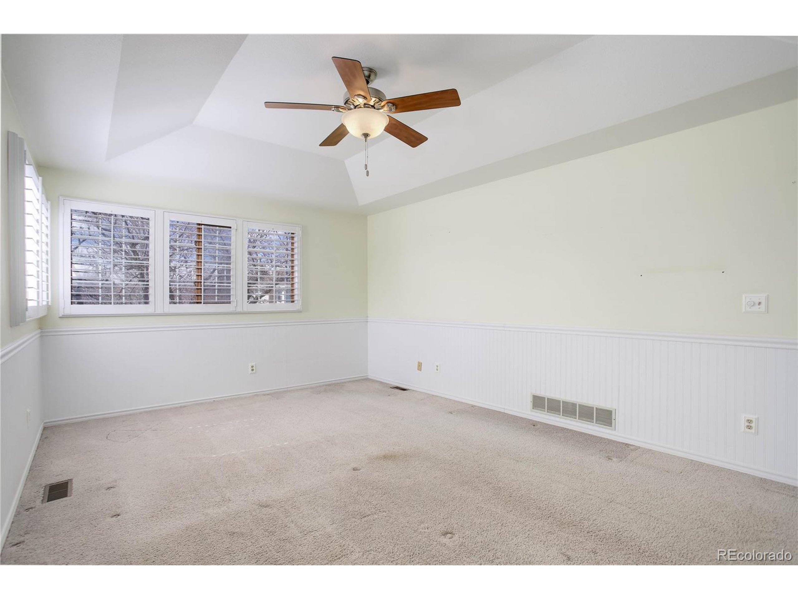 1600 Flint Ct