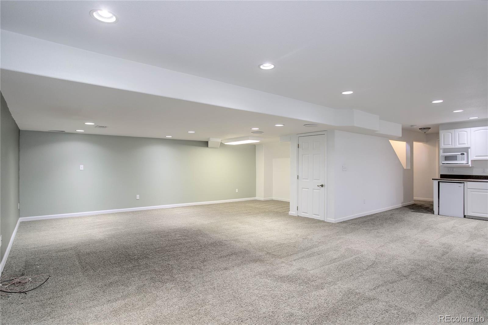 1600 Flint Court
