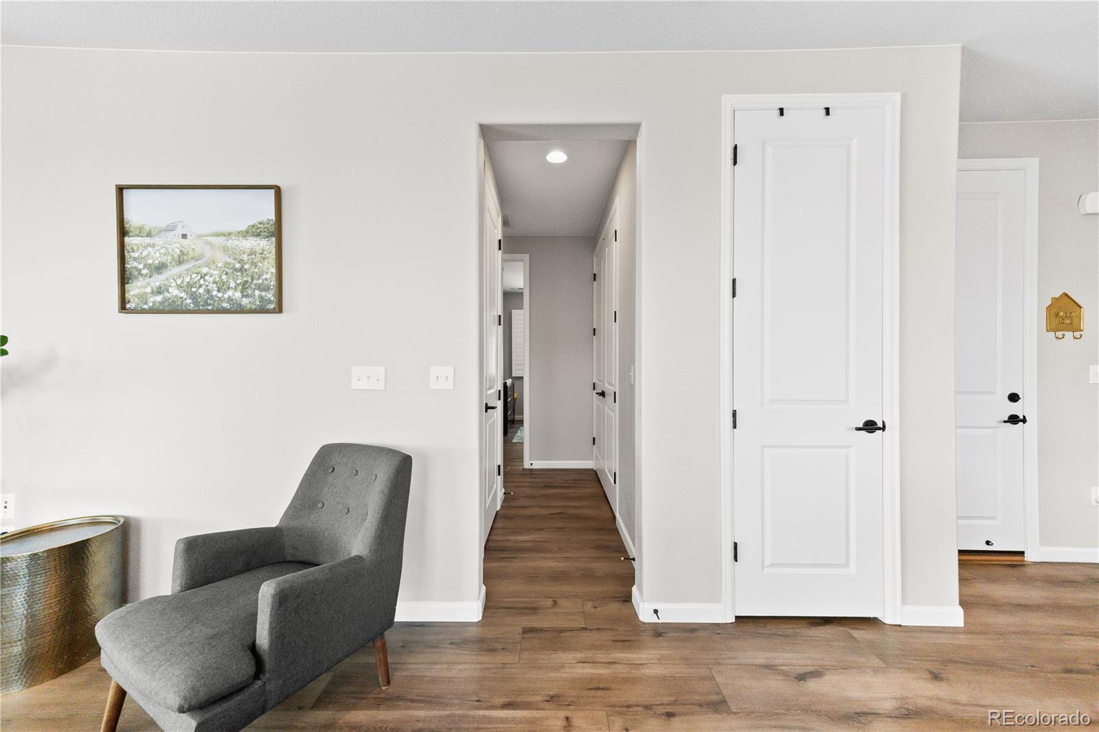 1925 Peregrine Drive