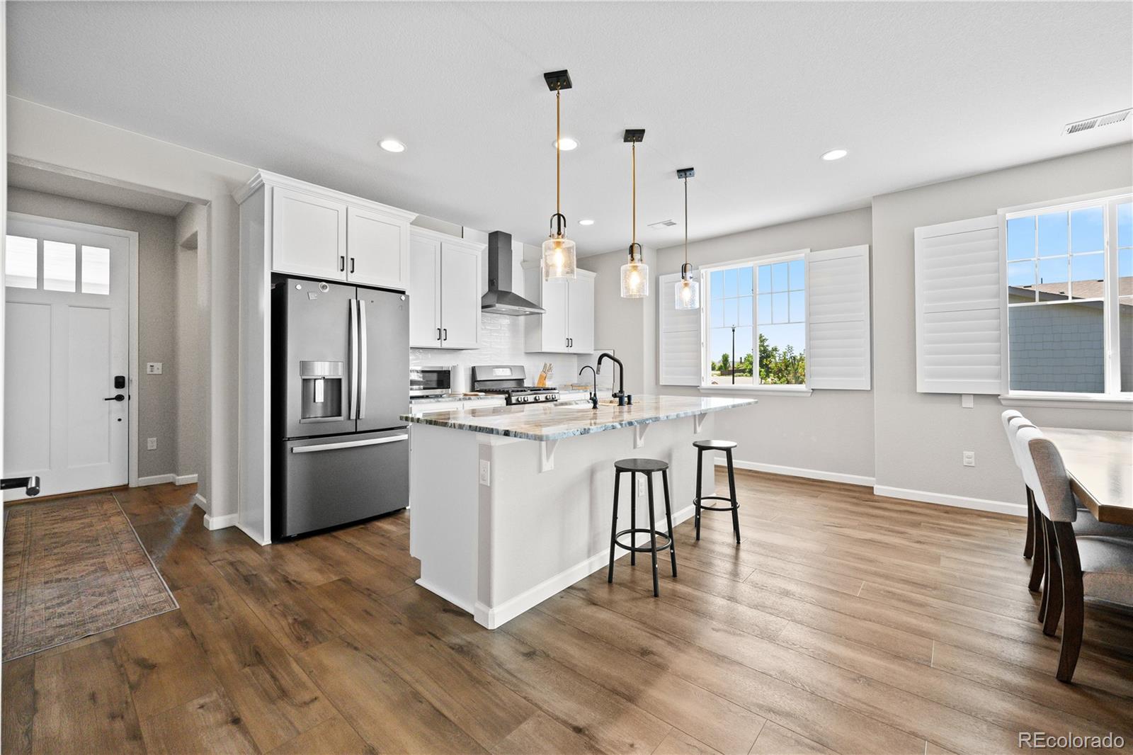 1925 Peregrine Drive
