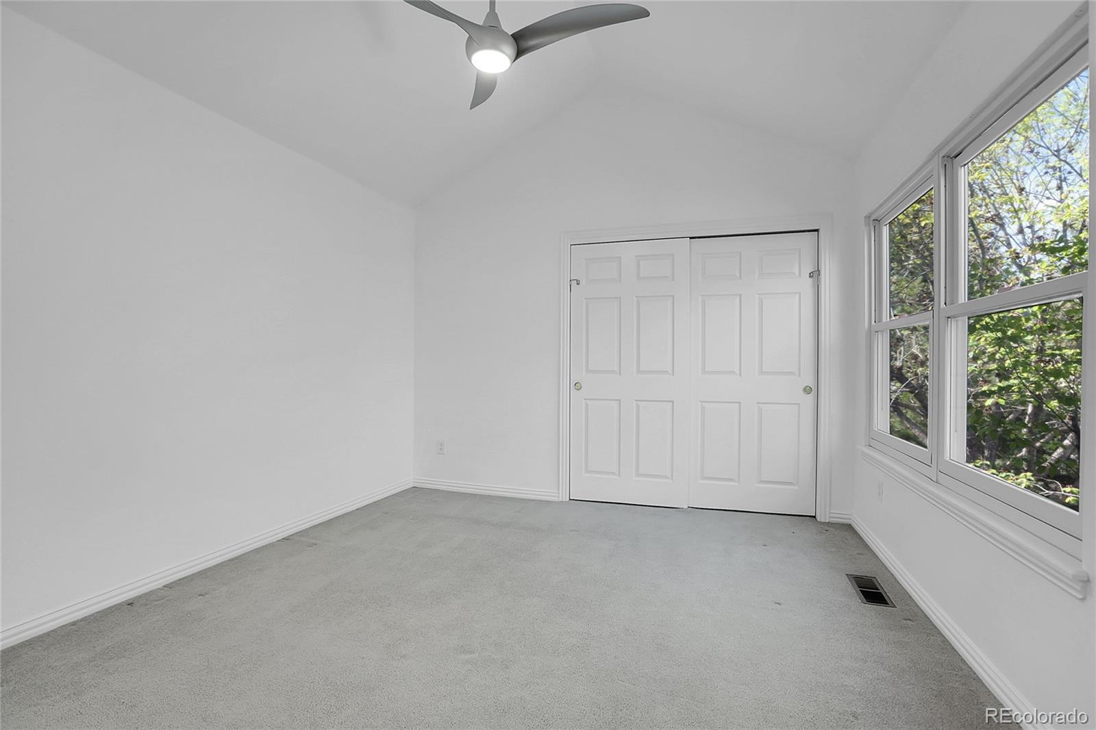 1011 S Valentia Street Unit: 3