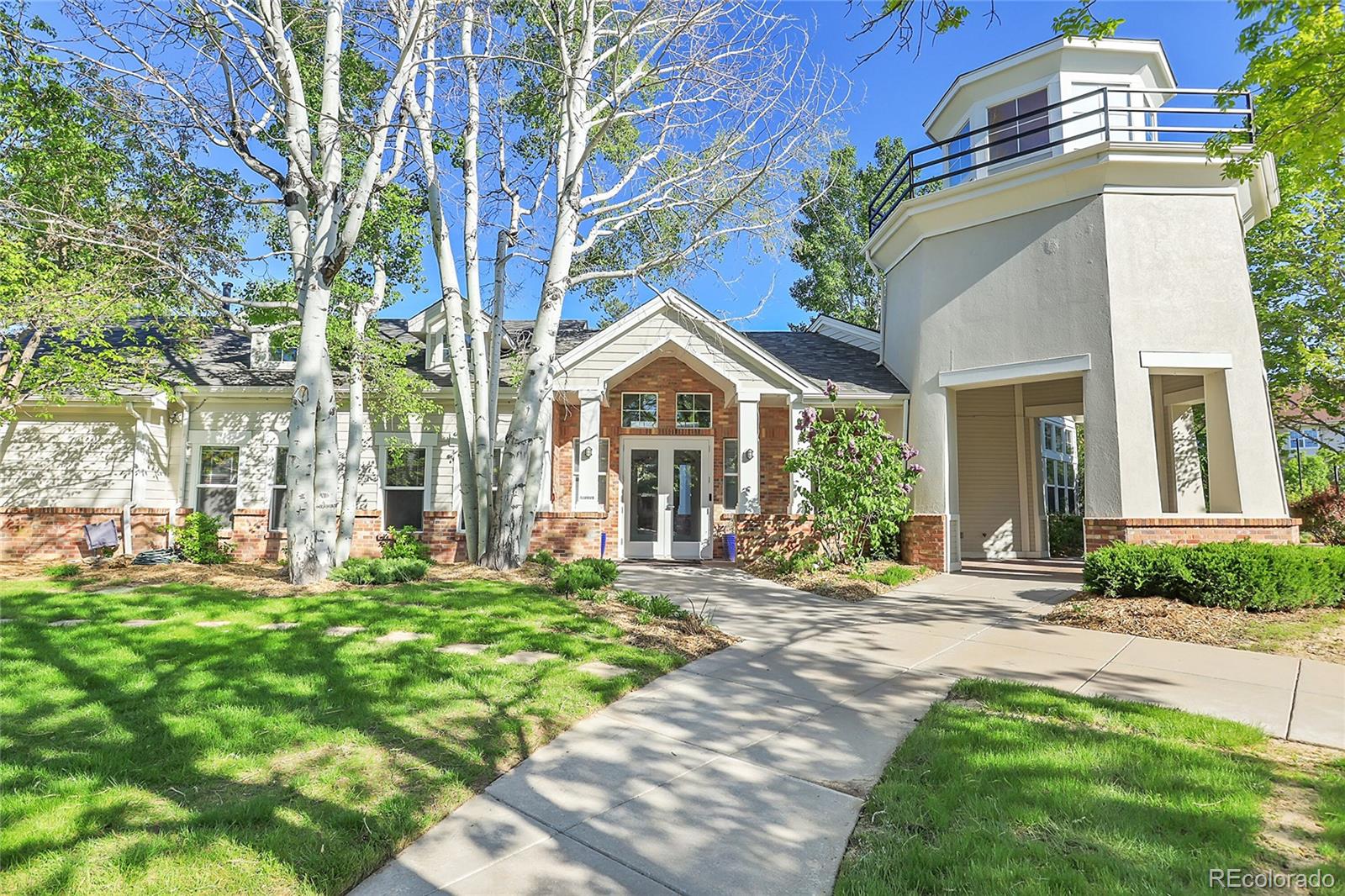1011 S Valentia Street Unit: 3
