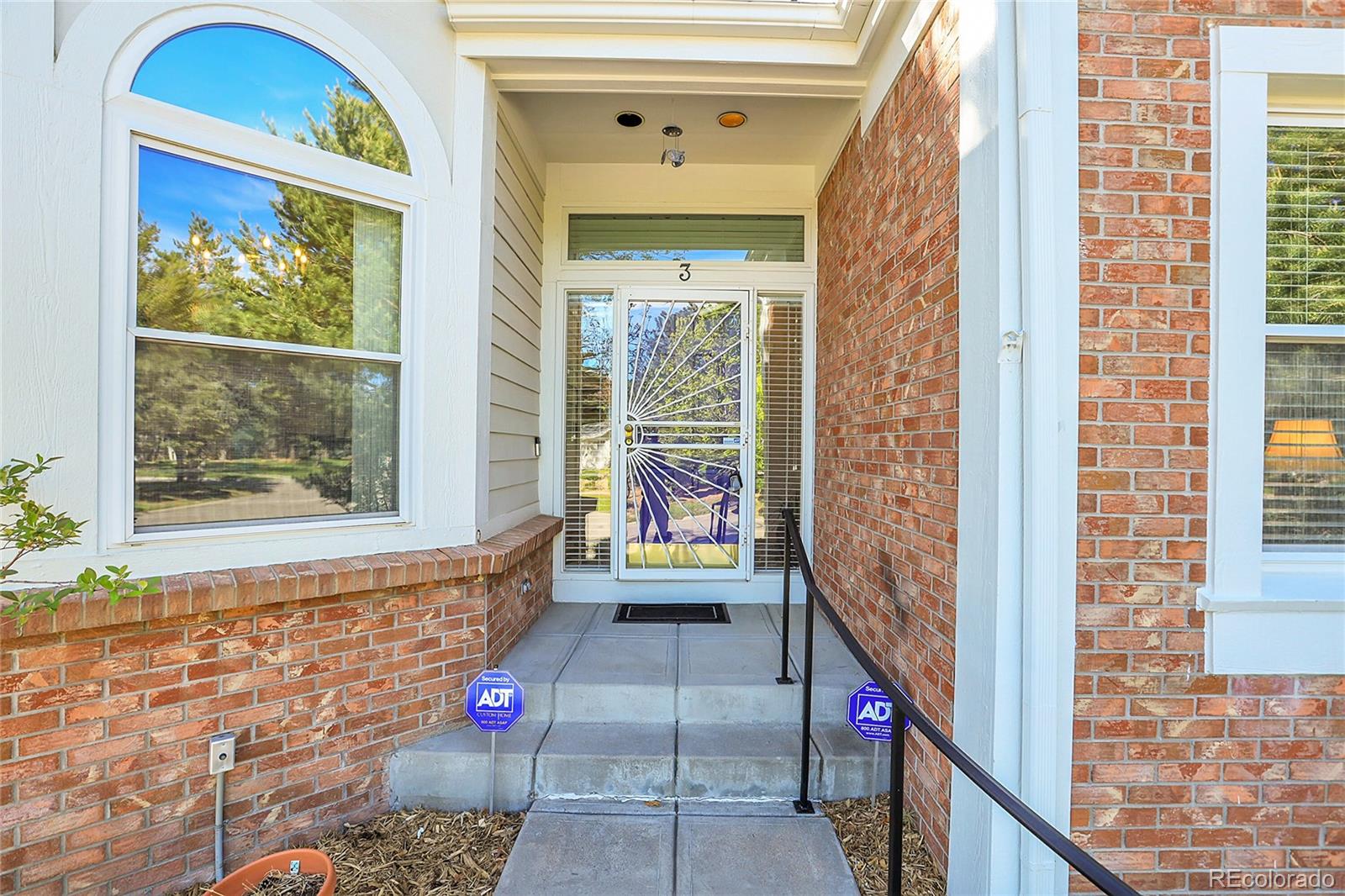 1011 S Valentia Street Unit: 3