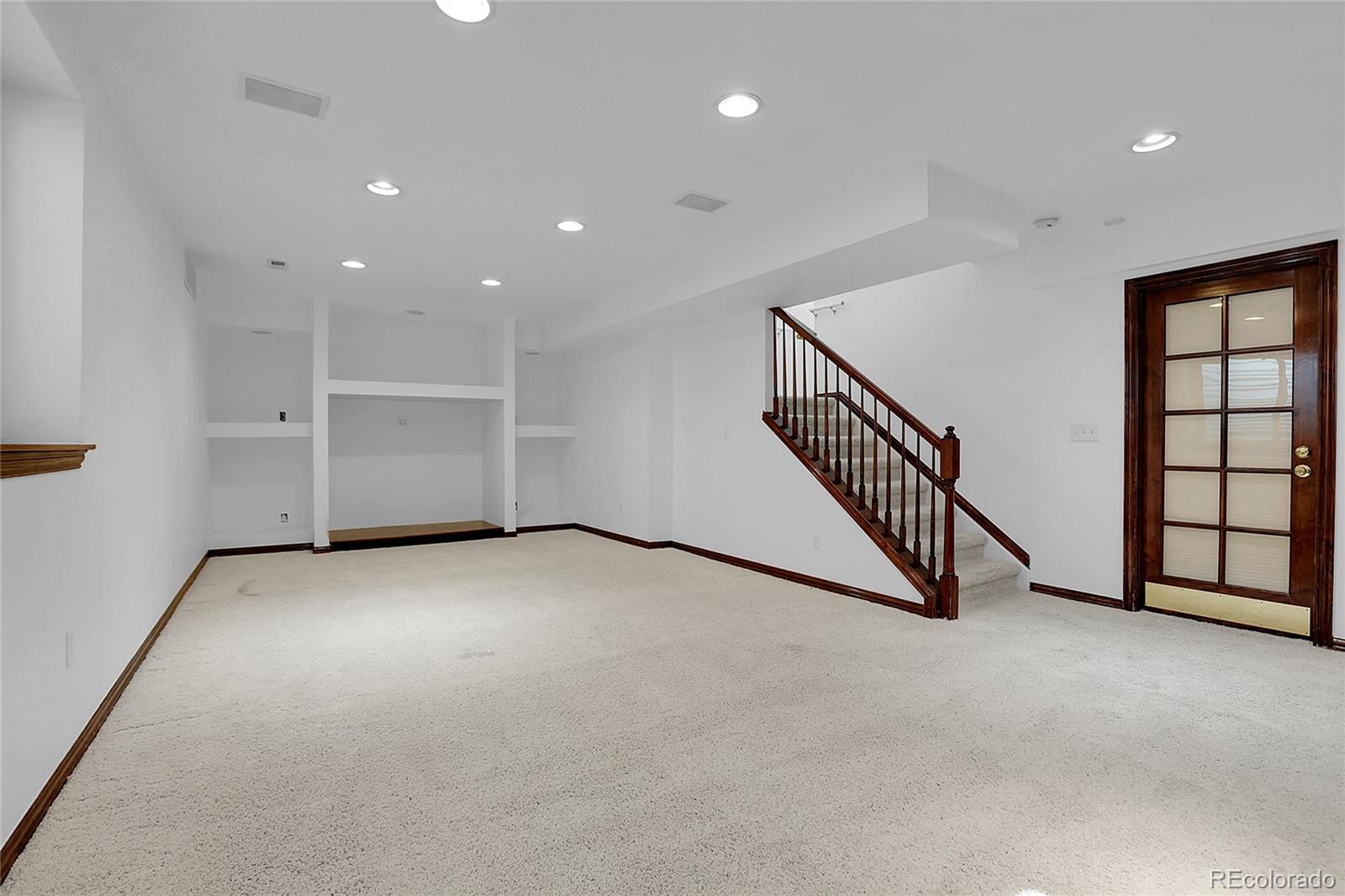1011 S Valentia Street Unit: 3