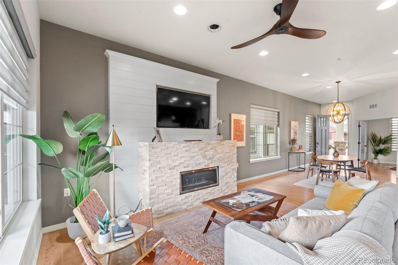1166 Summit View Drive