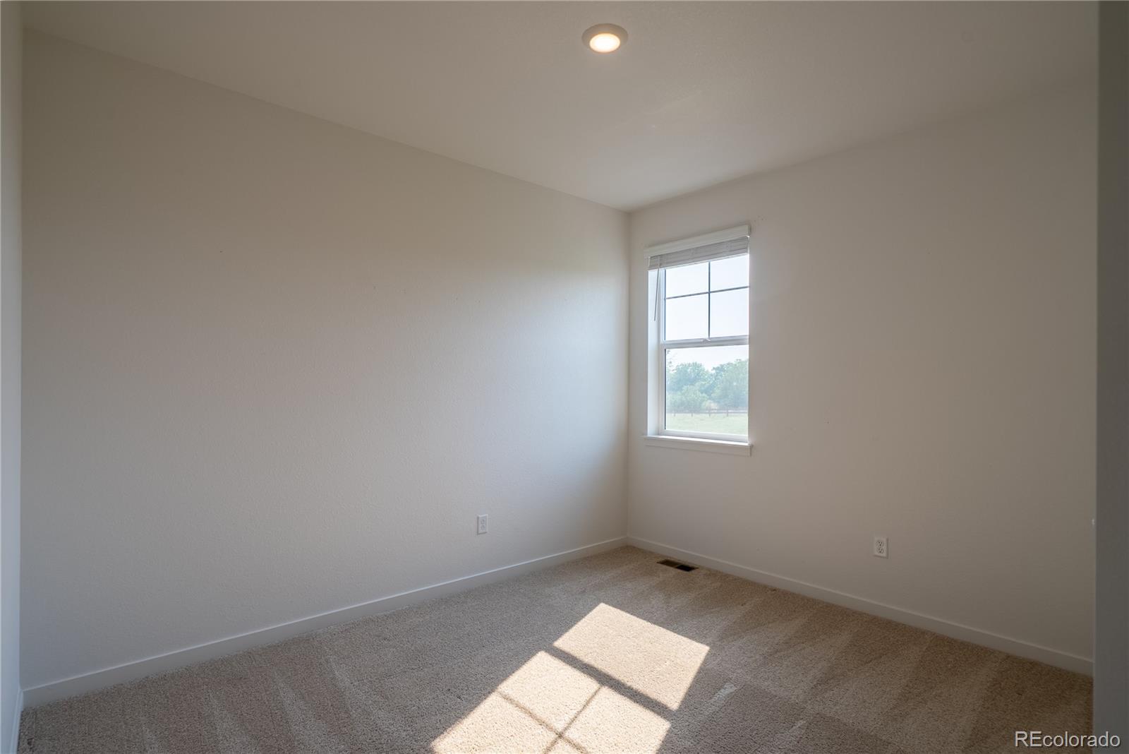 13602 Topaz Place
