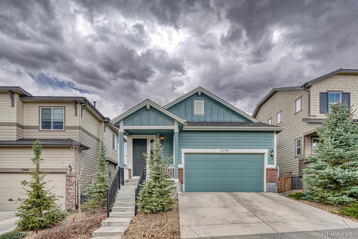 3290 Riverwood Way